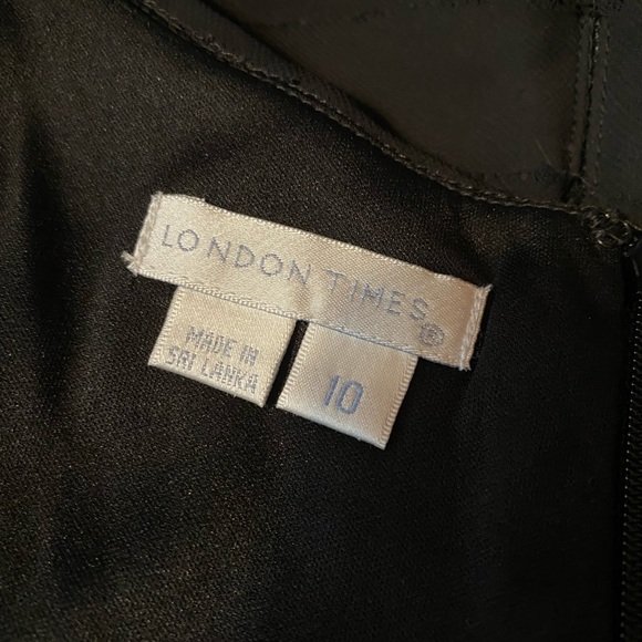 London Times Dress NWT ~ Beautiful Black Dress with flower accent - Picture 7 of 10